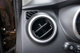 2015款长安金欧诺1.5L豪华型