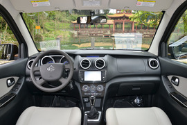 2015款长安金欧诺1.5L豪华型