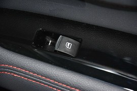 2014款长城C50升级版1.5T手动时尚型