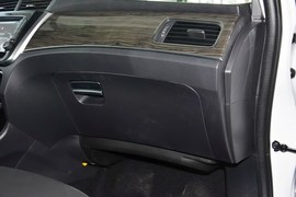 2014款长城C50升级版1.5T手动时尚型