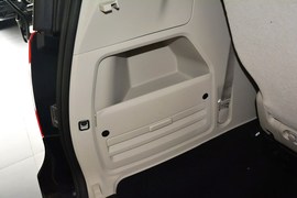 2014款克莱斯勒大捷龙3.6L舒适版
