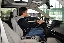 2014款克莱斯勒大捷龙3.6L舒适版