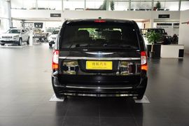 2014款克莱斯勒大捷龙3.6L舒适版
