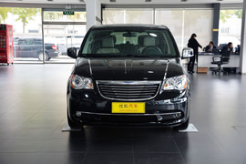 2014款克莱斯勒大捷龙3.6L舒适版