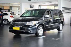 2014款克莱斯勒大捷龙3.6L舒适版