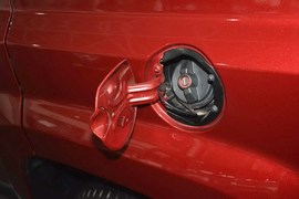 2014款Jeep自由客2.0L运动增强版