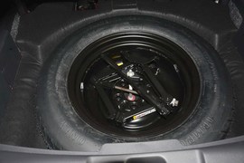 2014款Jeep自由客2.0L运动增强版