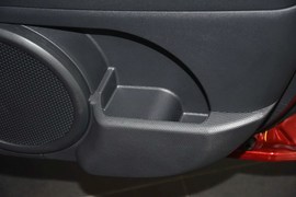 2014款Jeep自由客2.0L运动增强版