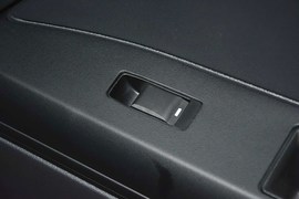 2014款Jeep自由客2.0L运动增强版