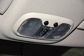 2014款Jeep自由客2.0L运动增强版