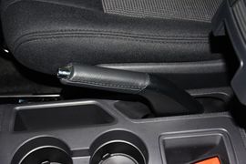 2014款Jeep自由客2.0L运动增强版