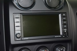 2014款Jeep自由客2.0L运动增强版