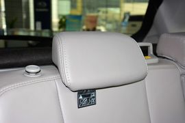 2013款斯巴鲁森林人2.0T自动尊贵导航版