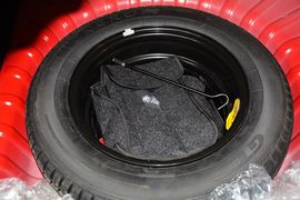 2013款北京汽车E150手动乐尚型