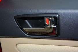 2013款北京汽车E150手动乐尚型