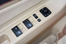 2013款北京汽车E150手动乐尚型