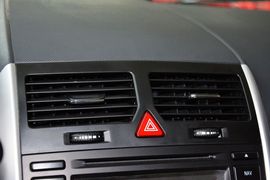 2013款北京汽车E150手动乐尚型