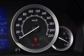 2013款北京汽车E150手动乐尚型