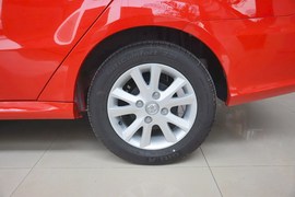 2013款北京汽车E150手动乐尚型