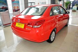 2013款北京汽车E150手动乐尚型