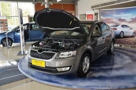 2015款斯柯达明锐1.6L自动逸俊版