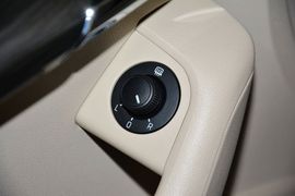 2015款斯柯达明锐1.6L自动逸俊版