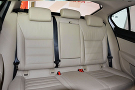 2015款斯柯达明锐1.6L自动逸俊版