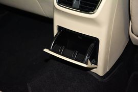 2015款斯柯达明锐1.6L自动逸俊版