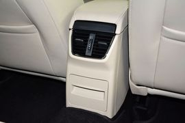 2015款斯柯达明锐1.6L自动逸俊版