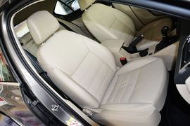 2015款斯柯达明锐1.6L自动逸俊版