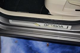 2015款斯柯达明锐1.6L自动逸俊版