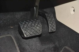 2015款斯柯达明锐1.6L自动逸俊版