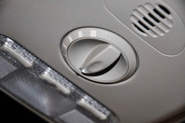 2013款标致307两厢1.6L手动舒适版