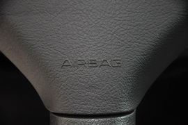 2013款标致307两厢1.6L手动舒适版