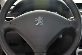 2013款标致307两厢1.6L手动舒适版