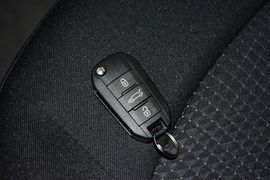 2014款标致301