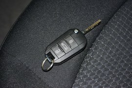 2014款标致301