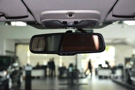 2014款Jeep指南者2.4L四驱豪华导航版