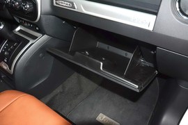2014款Jeep指南者2.4L四驱豪华导航版