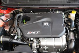 2015款菲亚特菲翔1.4T自动跃享版