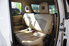 2009款东风风度御轩2.0L手动豪华型