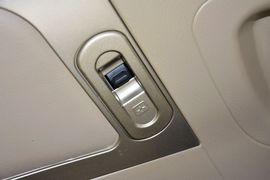 2009款东风风度御轩2.0L手动豪华型