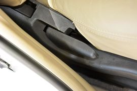 2009款东风风度御轩2.0L手动豪华型