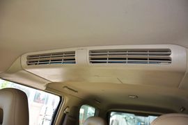 2009款东风风度御轩2.0L手动豪华型