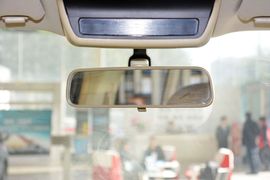 2009款东风风度御轩2.0L手动豪华型