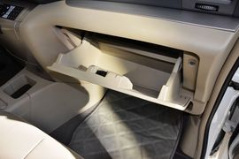 2009款东风风度御轩2.0L手动豪华型