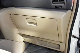 2009款东风风度御轩2.0L手动豪华型