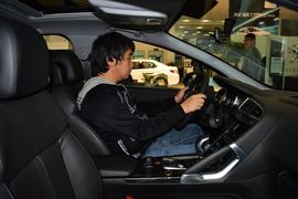 2013款标致3008