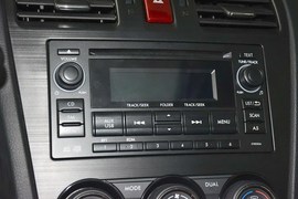 2013款斯巴鲁森林人2.5i自动豪华版