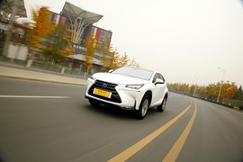 测试雷克萨斯NX300H